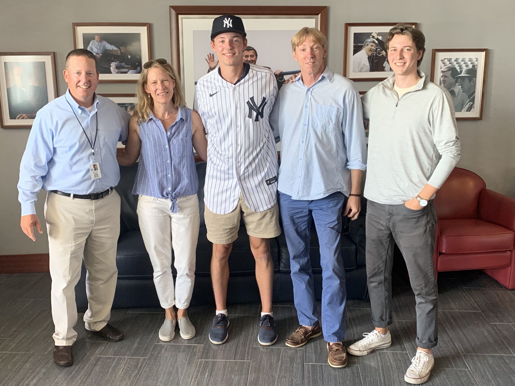 Sebastian Keane signs with Yankees